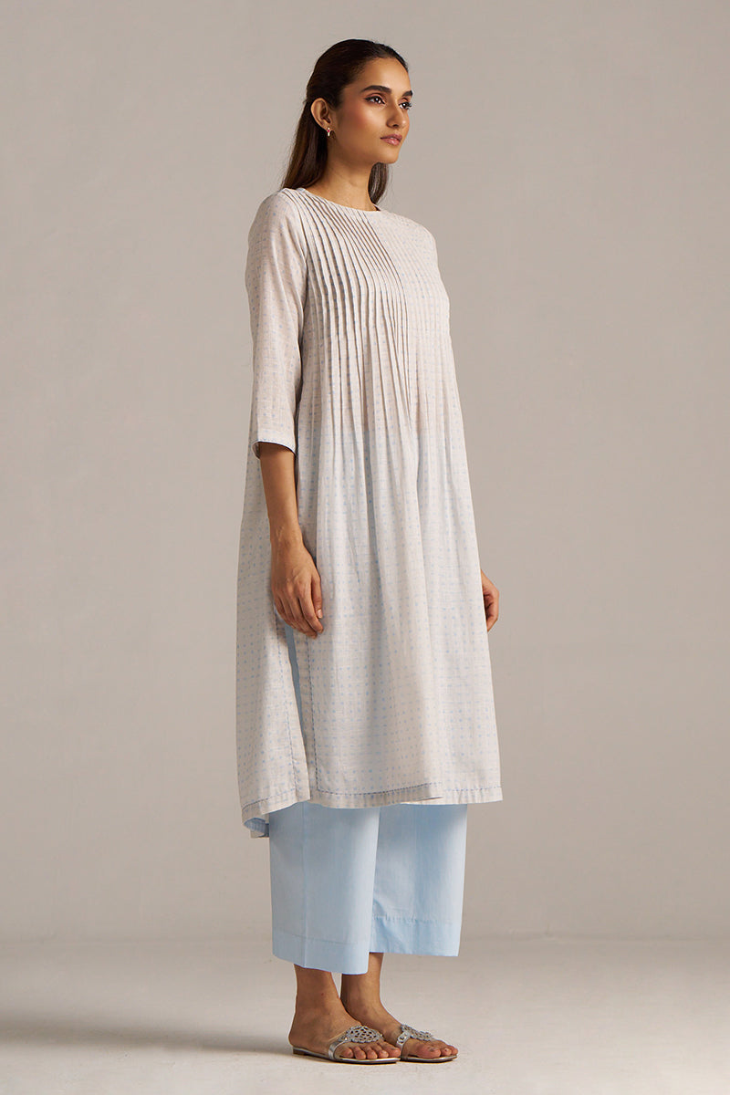 Dhiyona GF Women's Baby Blue and Off-White Dotted Print Co-ord Set