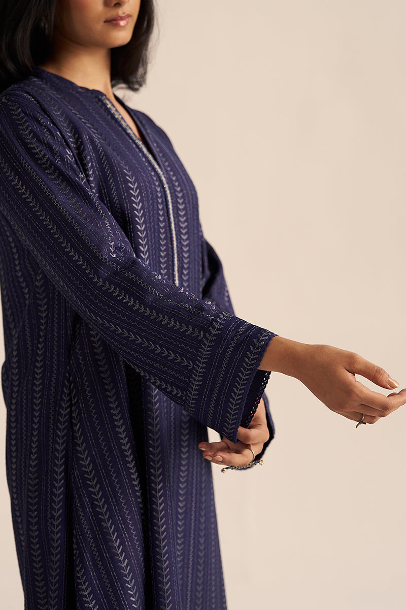 Dhiyona GF Women's Medieval Blue Embroidered Raw Silk Co-ord Set