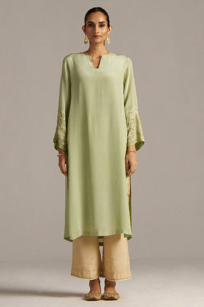 Dhiyona GF Women's Celadon Green And Beige Crepe Silk Co-ord Set