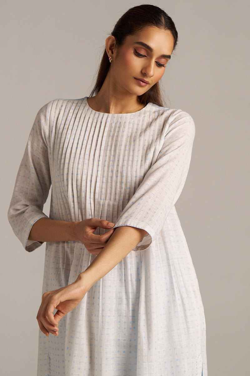 Dhiyona GF Women's Baby Blue and Off-White Dotted Print Co-ord Set