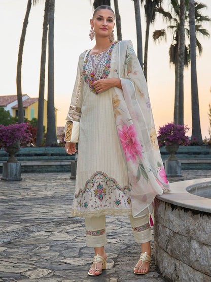 Floral Embroidered Round Neck Pure Cotton Straight Kurta with Trousers & Dupatta