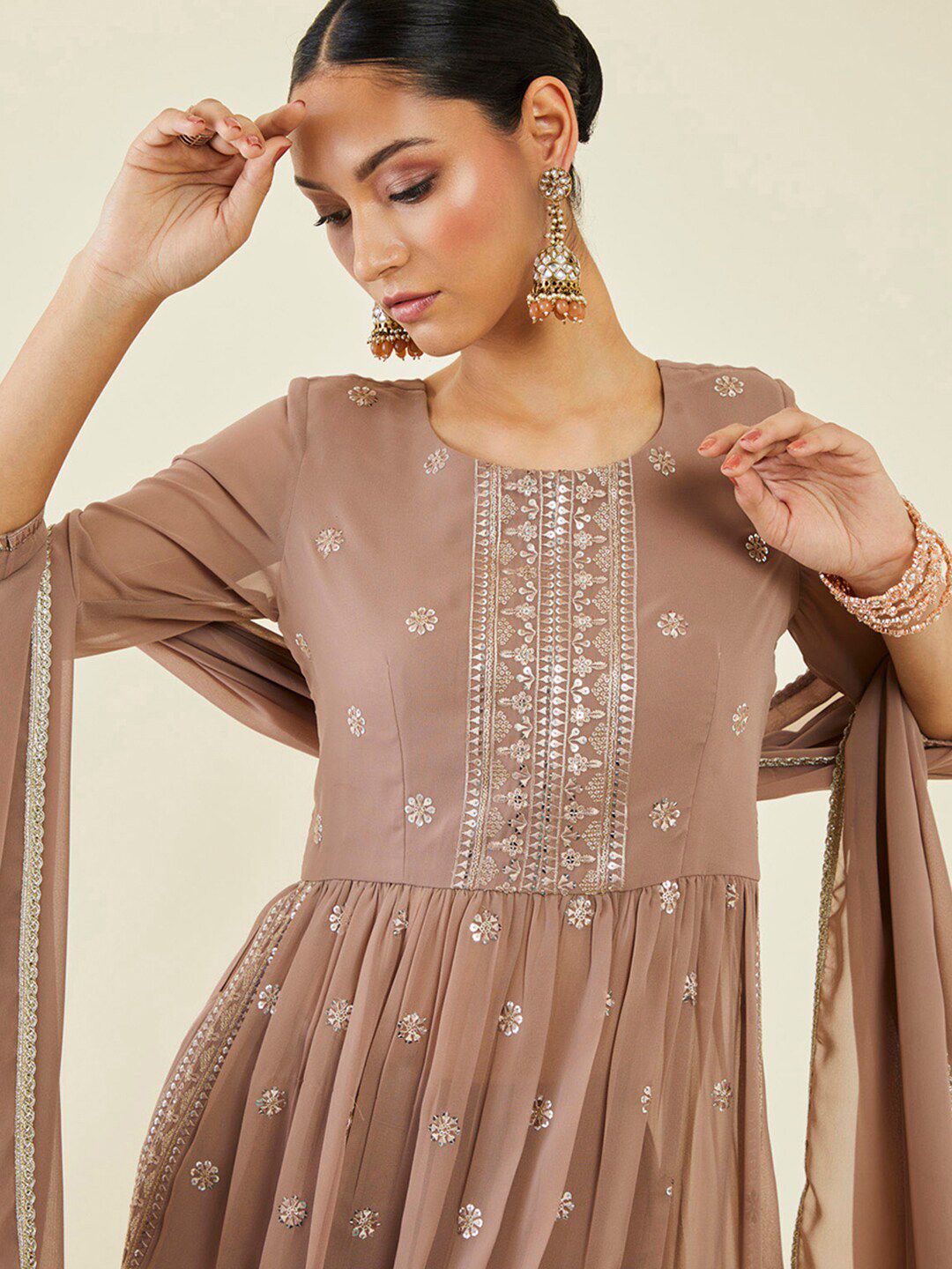 Dhiyona SO Women's Floral Embroidered Pleated Kurta with Palazzos & Dupatta