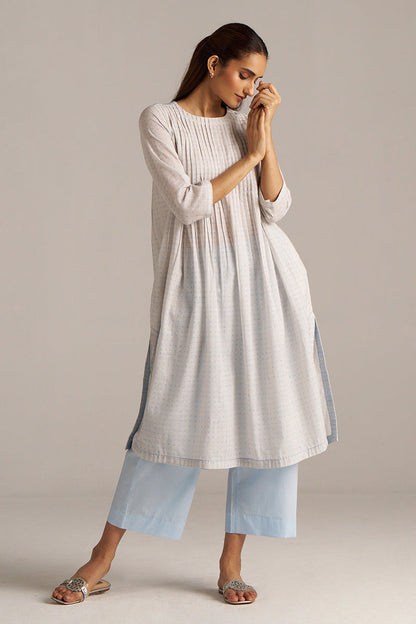 Dhiyona GF Women's Baby Blue and Off-White Dotted Print Co-ord Set