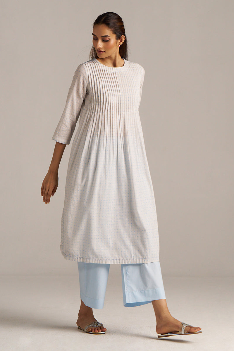Dhiyona GF Women's Baby Blue and Off-White Dotted Print Co-ord Set