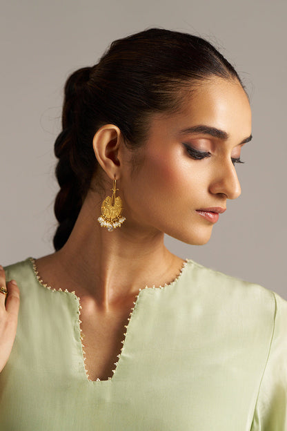 Dhiyona GF Women's Celadon Green And Beige Crepe Silk Co-ord Set