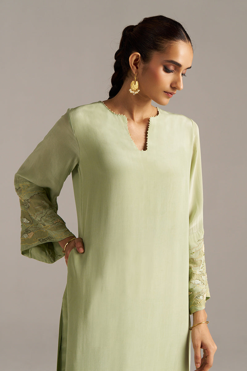 Dhiyona GF Women's Celadon Green And Beige Crepe Silk Co-ord Set