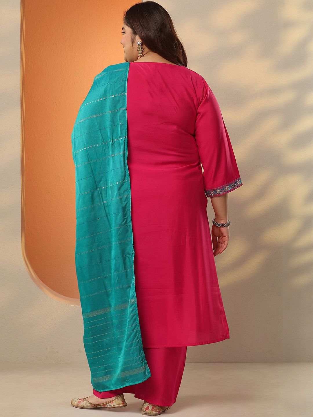 Dhiyona Women's Plus Size Embroidered V-Neck Straight Kurta With Trousers & Dupatta