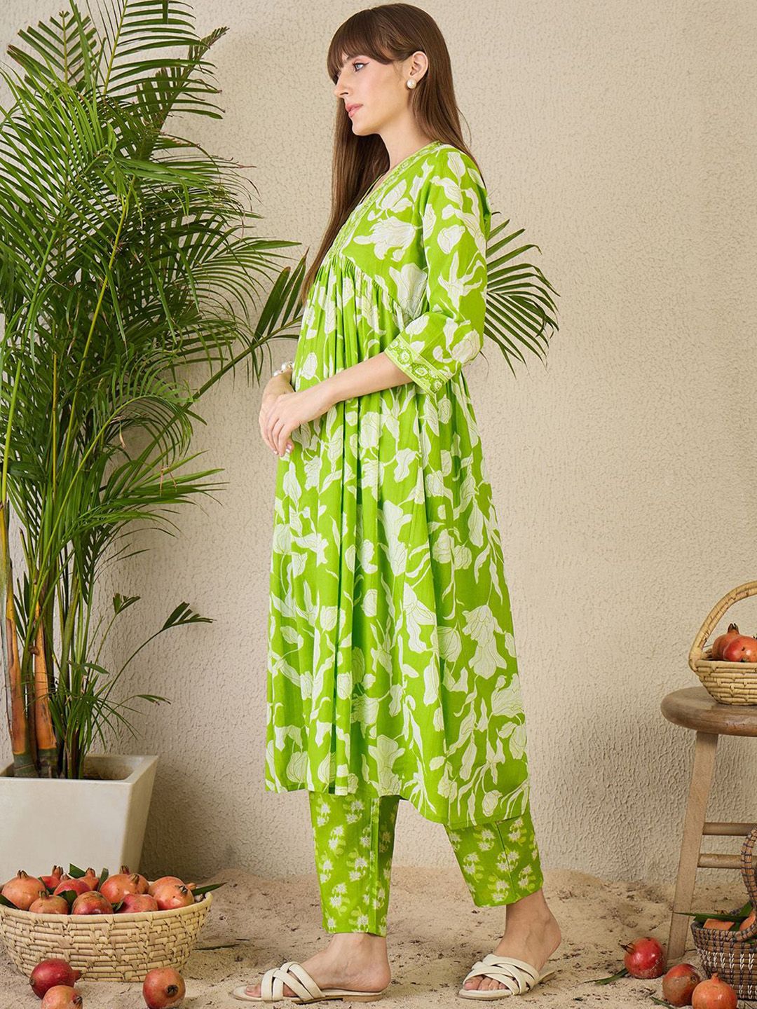 Dhiyona IE Printed V-Neck Pure Cotton Tunic With Trouser