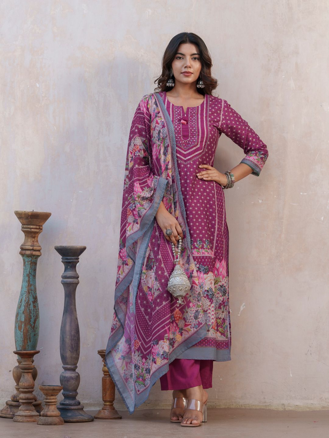 Dhiyona SN Women's Floral Printed Straight Kurta With Trousers And Dupatta