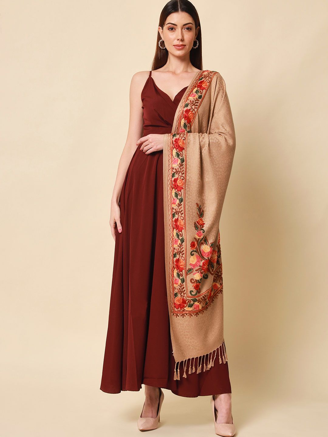 Dhiyona PA Women Beige Aari Embroidered Shawl