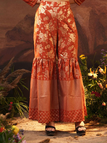Dhiyona IS Women's Floral Printed Round Neck Three-Quarter Sleeves Kurti with Sharara & With Dupatta