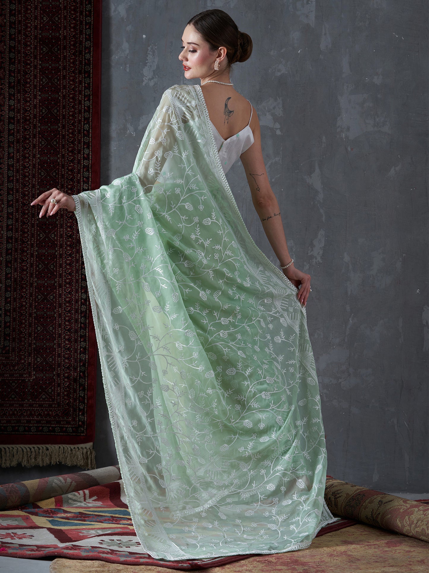 Women's Organza Sea Green Embellished Designer Saree With Blouse Piece