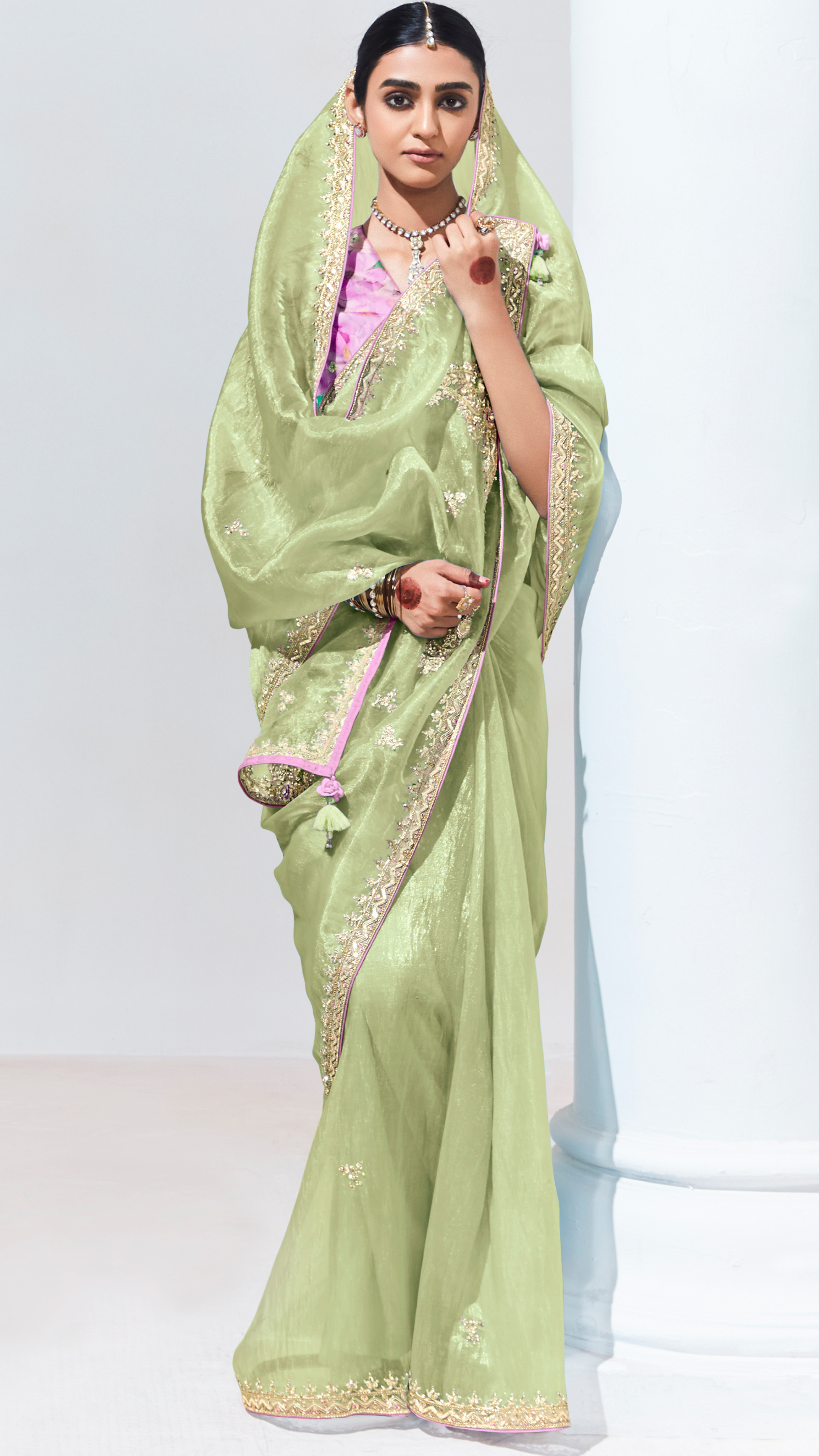 Dhiyona KM Women Sea Green Organza Tissue Silk Saree With Crushed Texture