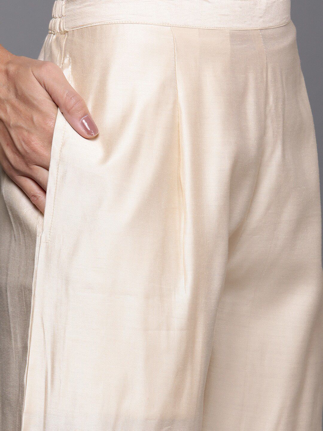 Women Embroidered Thread Work Cotton Kurta with Palazzos & Dupatta