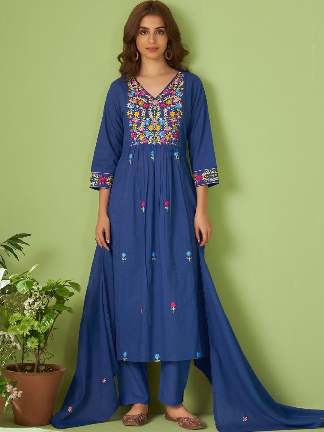 Women Floral Embroidered Cotton Kurta with Trousers & Dupatta