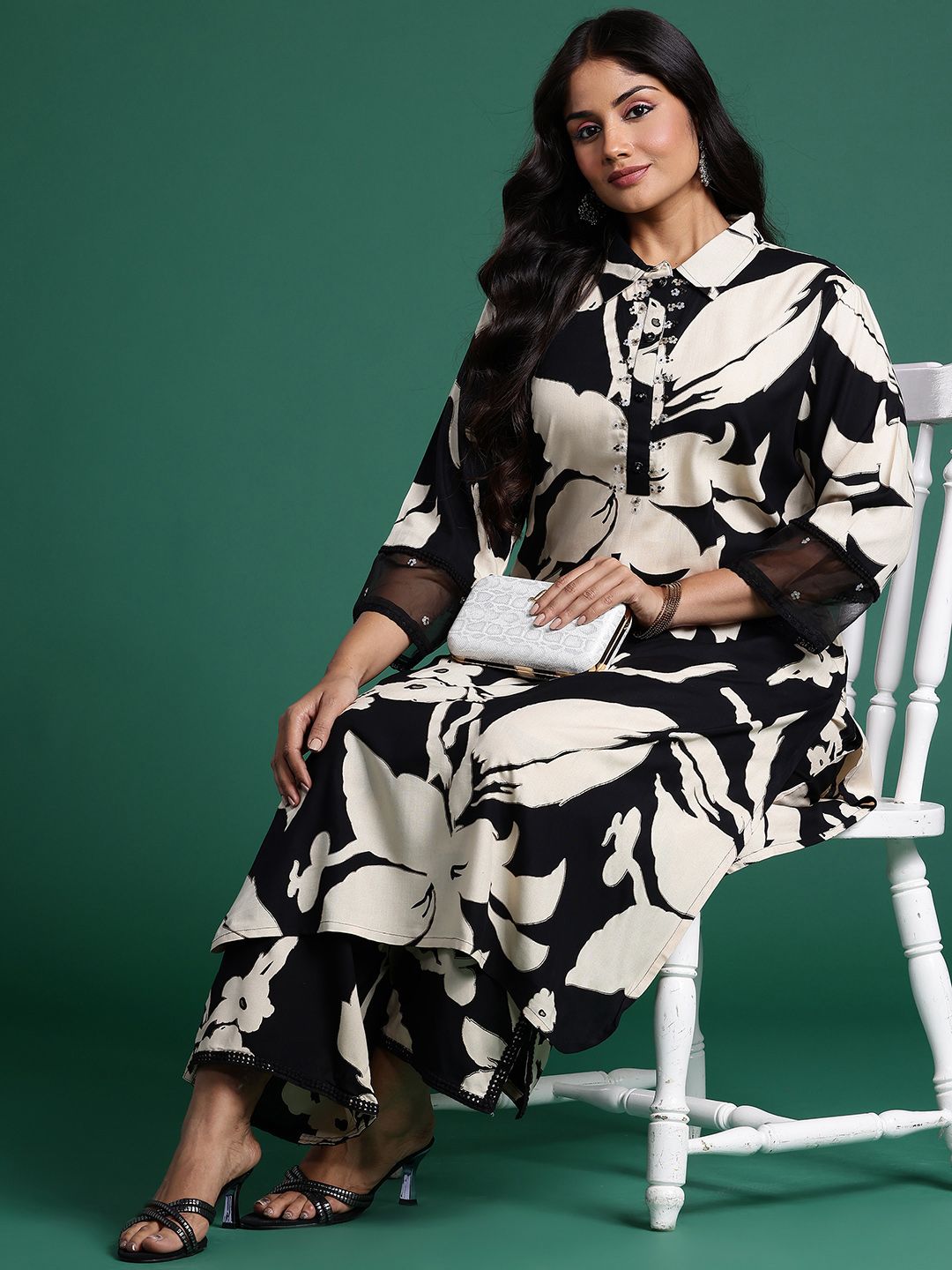Dhiyona IE Floral Printed Kurta with Trousers & Dupatta