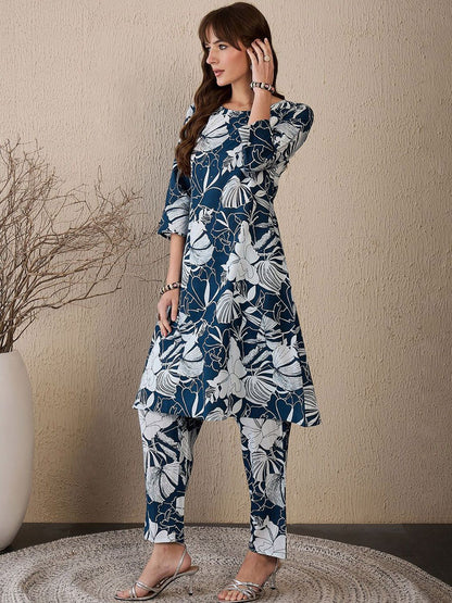 Women Floral Printed Regular Pure Cotton Kurta with Trousers