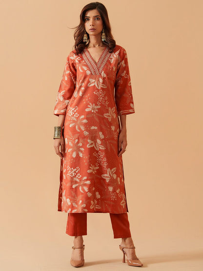 Dhiyona SN Women's Floral Printed Chanderi Cotton V-Neck Straight Kurta With Trousers