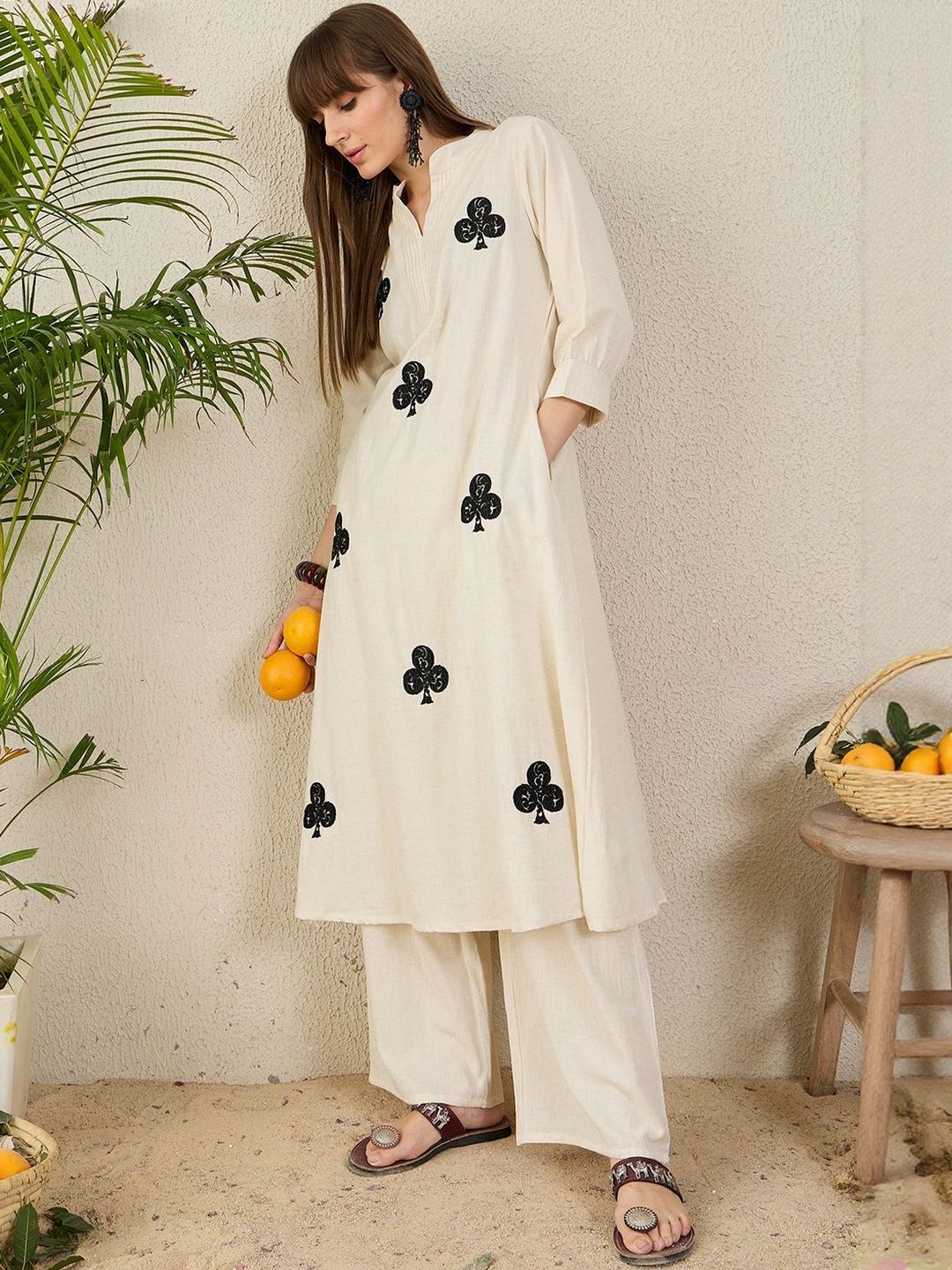 Floral Embroidered Mandarin Collar Thread Work Pure Cotton A-Line Kurta & Palazzo