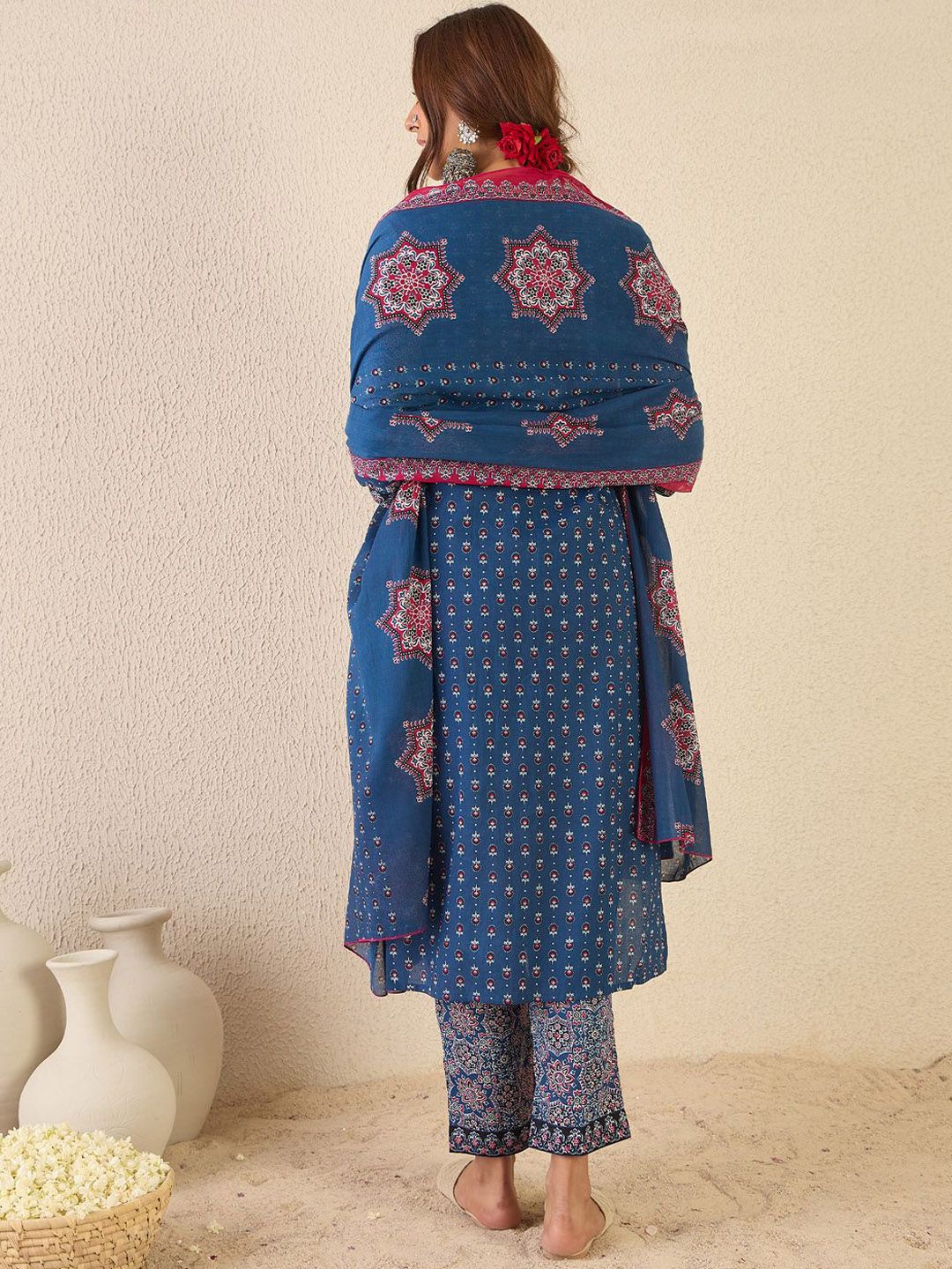 Women Ethnic Motifs Printed Regular Pure Cotton Kurta Set With Dupatta