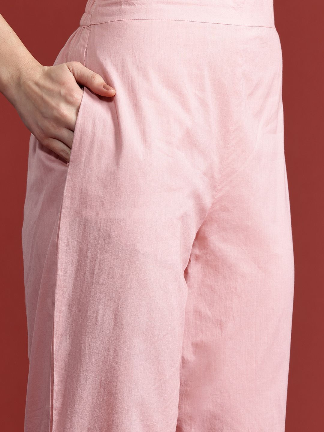 Floral Embroidered Thread Work Linen Kurta with Trousers & With Dupatta