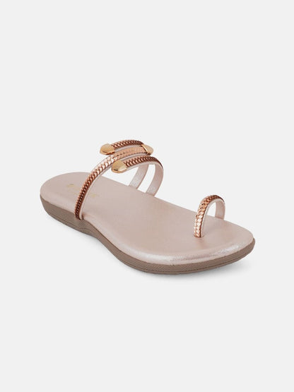 Dhiyona AK Embellished One Toe Flats