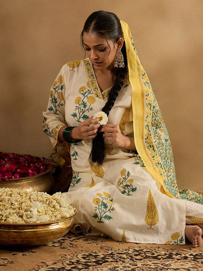 Floral Printed V-Neck Pure Cotton Straight Kurta With Trousers & Dupatta