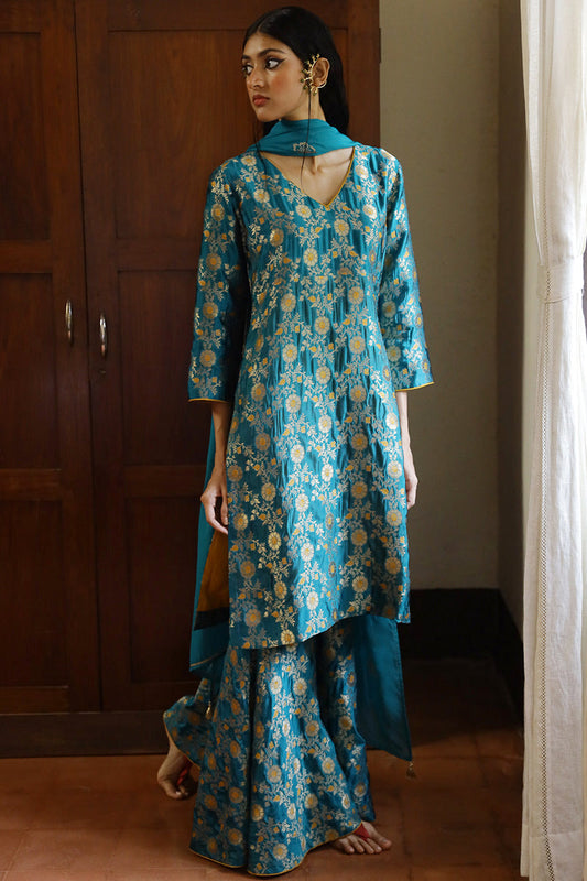 Women's Women Fanfare Blue Viscose Silk.Woven Salwar Suit