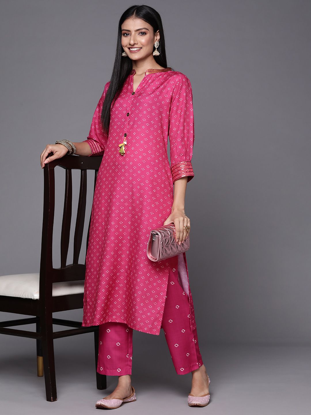 Dhiyona VA Women's Pink Bandhani Printed Sequinned Kurta with Trousers