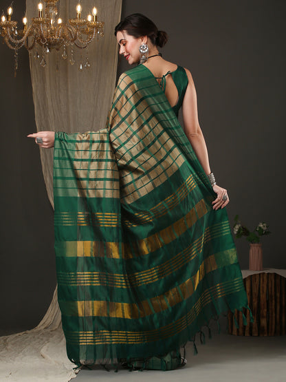 Women's Aura Silk Cream Woven Design Designer Saree With Blouse Piece