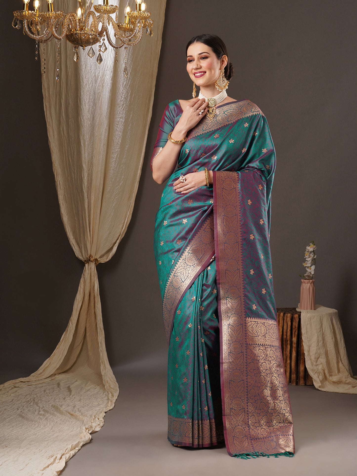 Women's Silk Blend Teal blue Woven Design Designer Saree With Blouse Piece