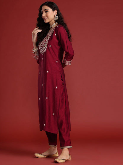 Dhiyona IE Floral Embroidered Sequinned Liva Kurta With Trousers & Dupatta