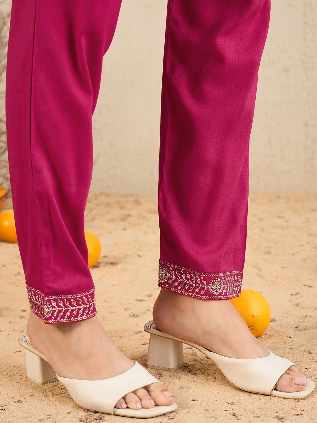 Chevron Printed Pure Cotton Straight Kurta With Trousers & Dupatta