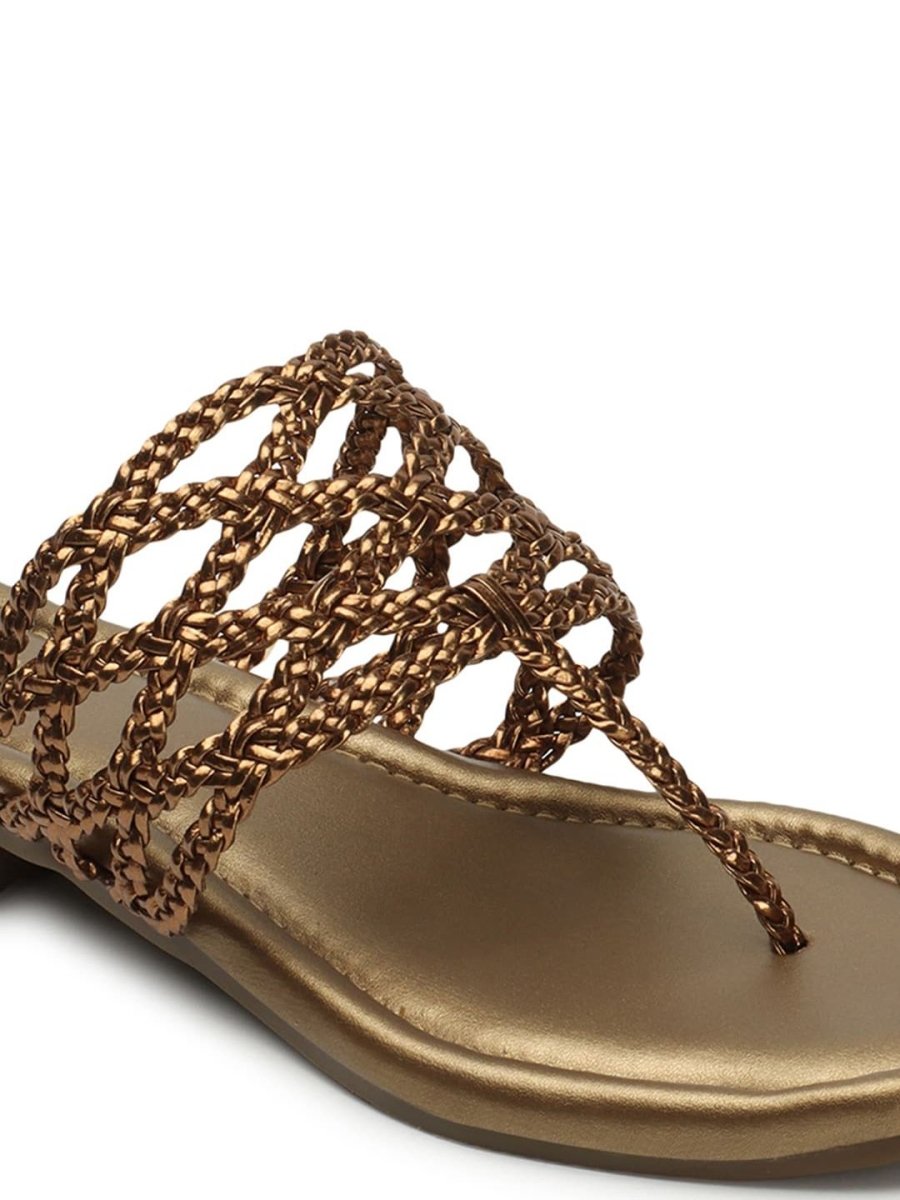 Dhiyona AK Textured Open Toe Flats