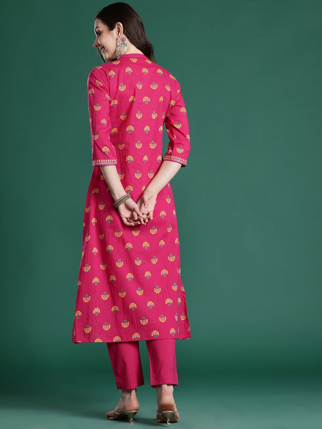 Dhiyona IE Ethnic Motifs Printed Panelled Thread Work Pure Cotton Kurta with Trousers