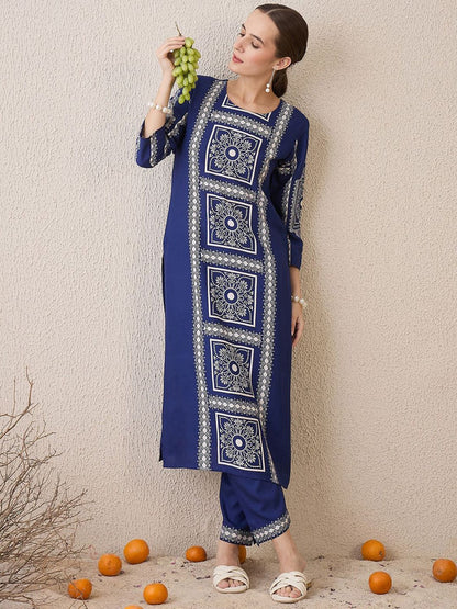 Dhiyona IE Floral Printed Round Neck Straight Kurta With Trouser