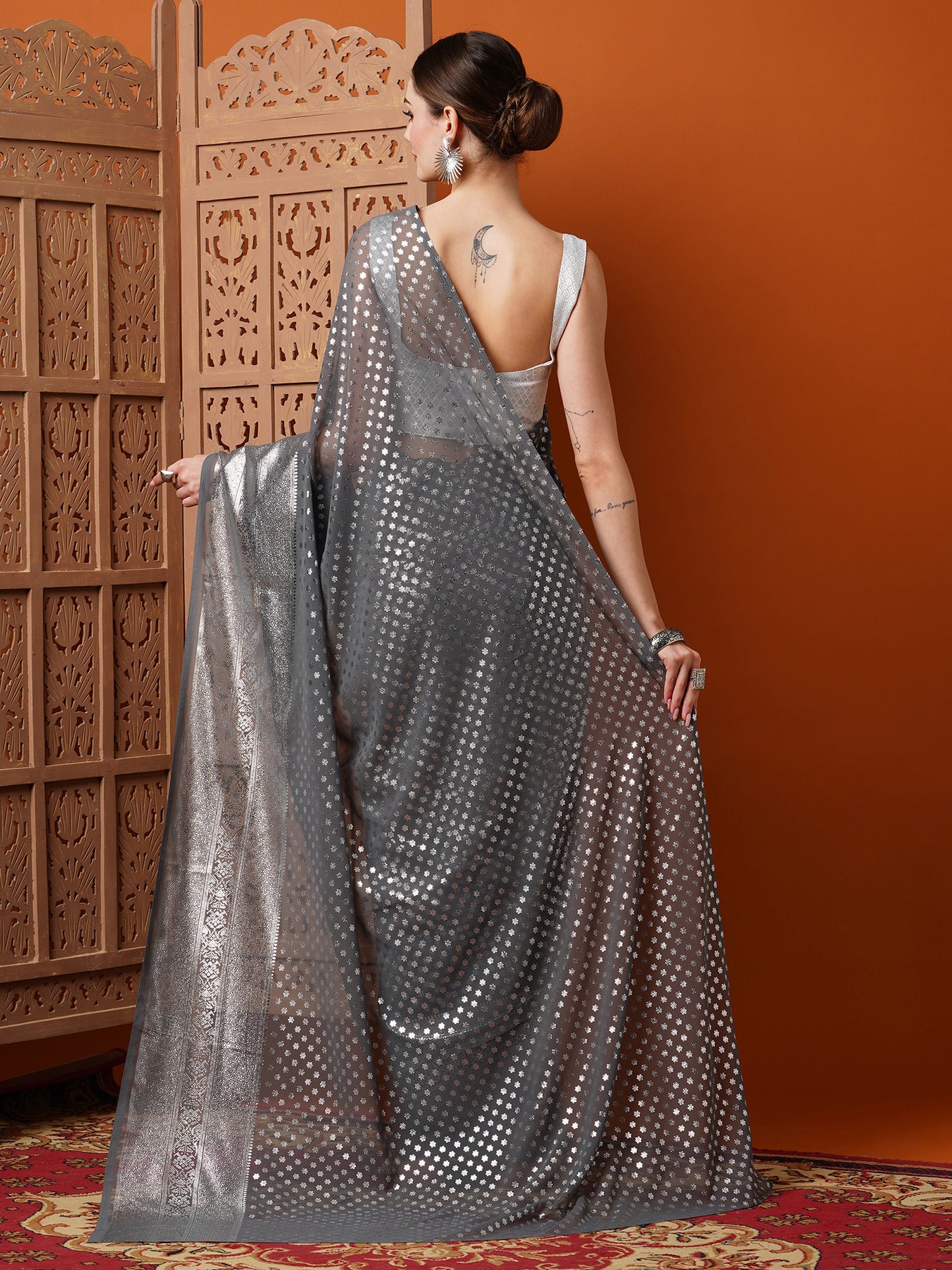 Women's Georgette Grey Printed Designer Saree With Blouse Piece