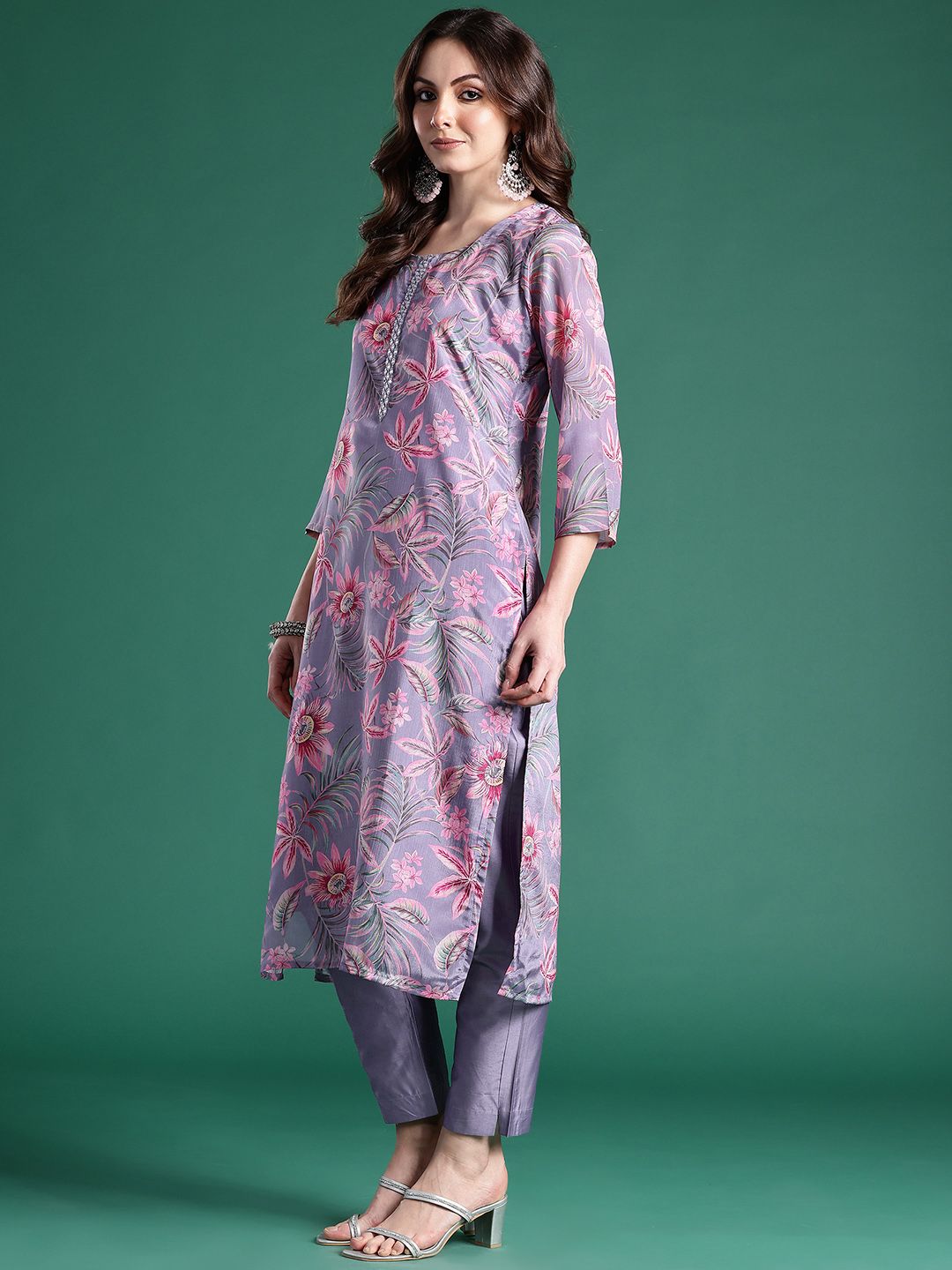 Women Floral Printed Regular Mirror Work Kurta with Trousers & With Dupatta