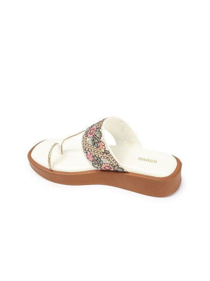 Dhiyona AK Women Embellished Ethnic Open Toe Flats