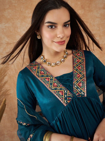 Dhiyona SN Women's Embroidered Empire Velvet Kurta With Trousers & Dupatta