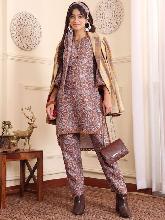 Dhiyona VA Women'sBrown Floral Printed Tie Up Neck High Low Kurta With Trousers