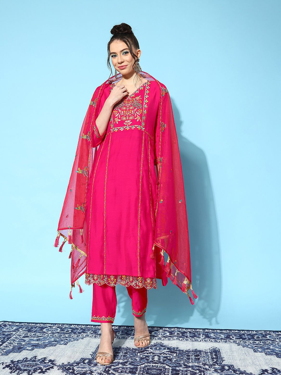 Dhiyona SN Women's Floral Yoke Design Regular Kurta with Trousers & With Dupatta