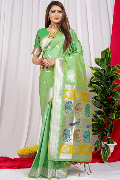 Dhiyona GR Women's Chandramukhi Pista Green Zari Paithani Silk Saree