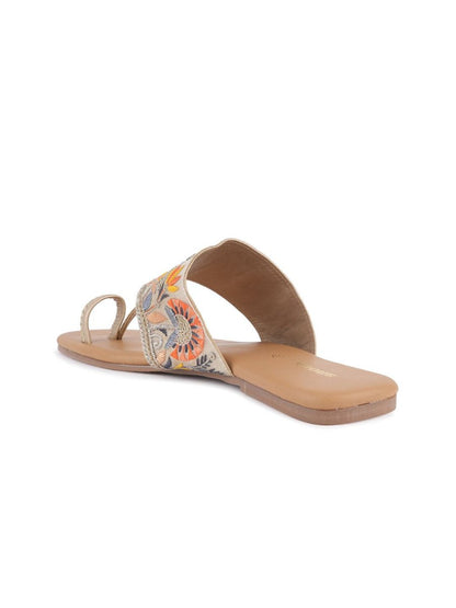 Dhiyona AK Embroidered One Toe Flats