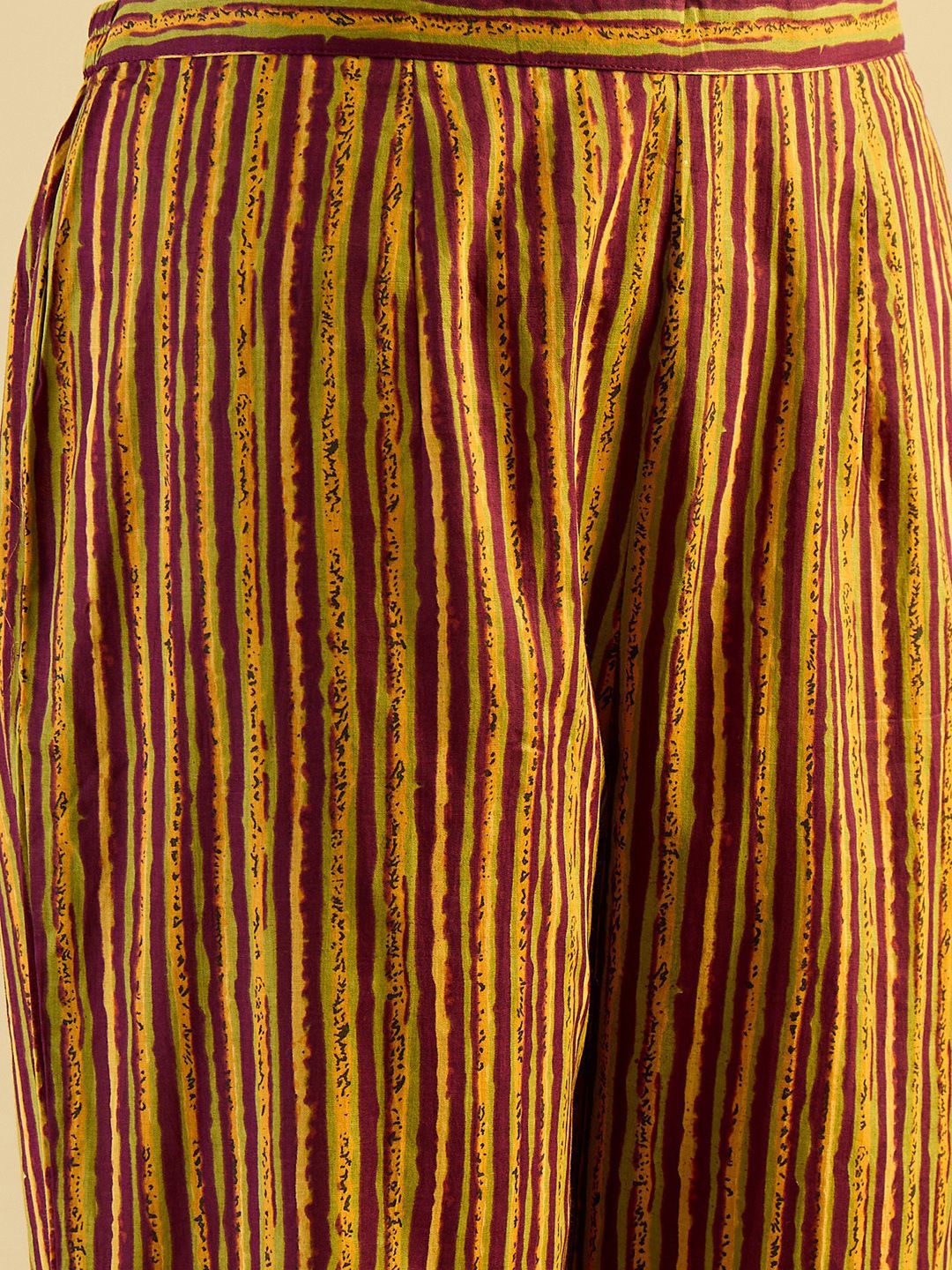 Floral Printed V-Neck Pure Cotton Straight Kurta With Trousers & Dupatta