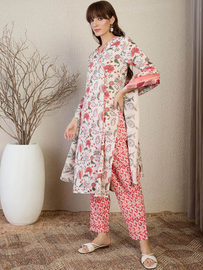 Women Floral Printed Cotton Kurta with Trousers & Dupatta
