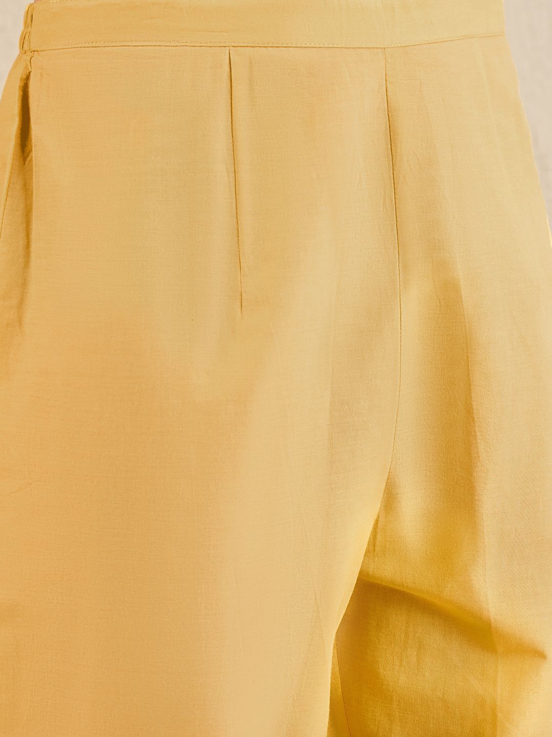 Dhiyona IE Floral Printed Thread Work Pure Cotton Straight Kurta With Trousers & Dupatta