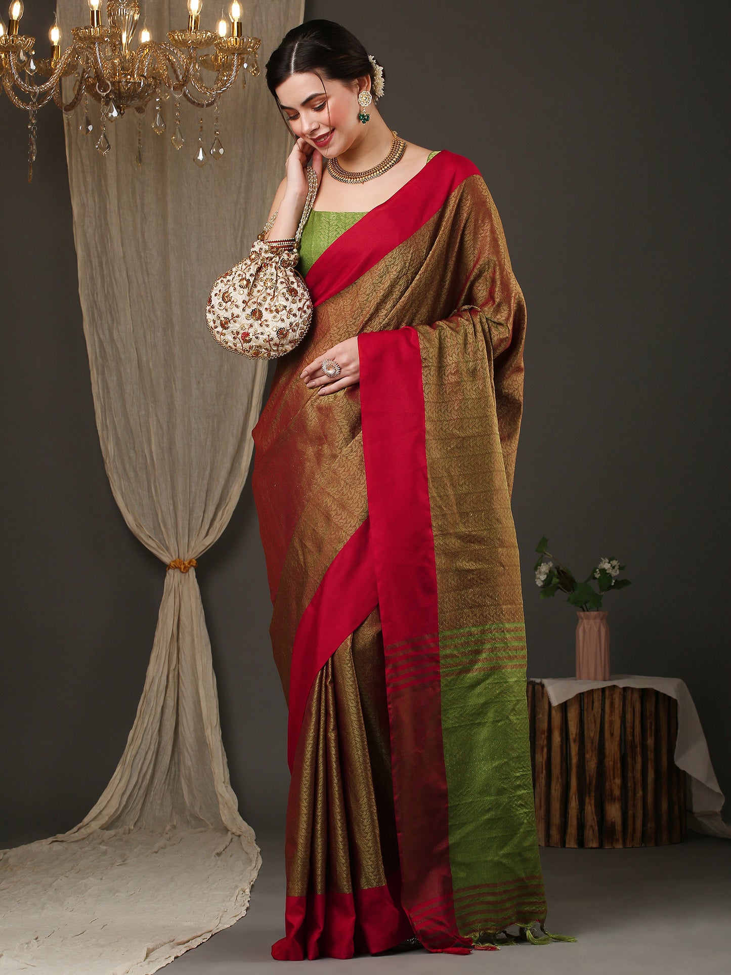 Women's Aura Silk Maroon Woven Design Designer Saree With Blouse Piece