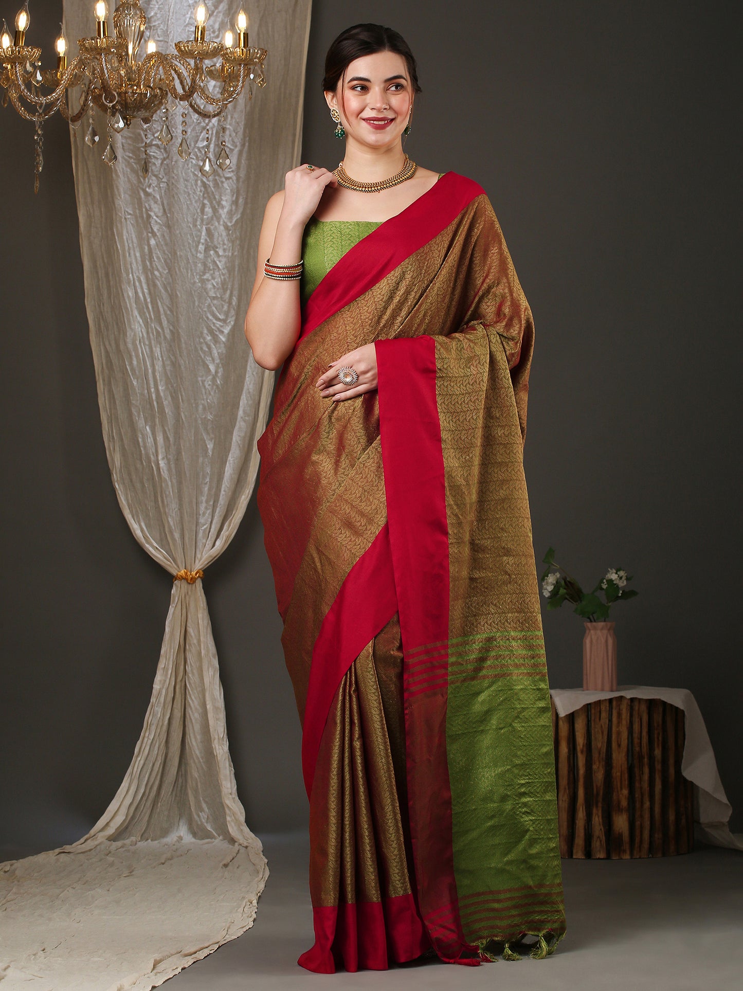 Women's Aura Silk Maroon Woven Design Designer Saree With Blouse Piece