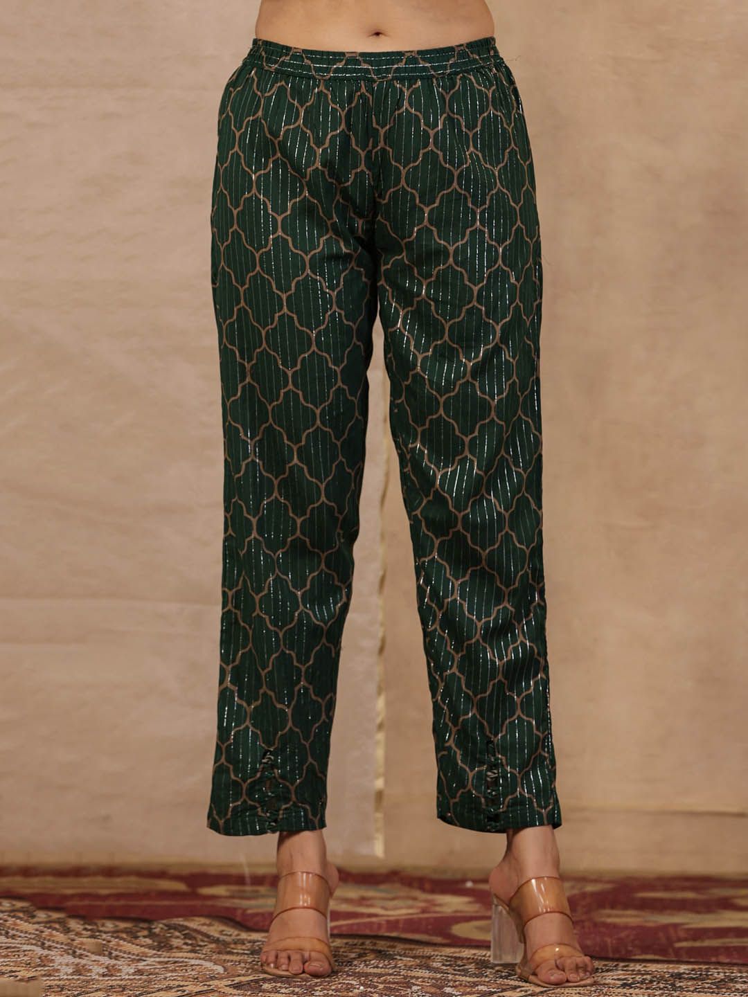 Dhiyona SN Women's Floral Printed Pure Cotton Straight Kurta With Trouser & Dupatta